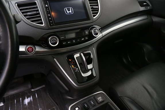Honda CR-V 20 of 29