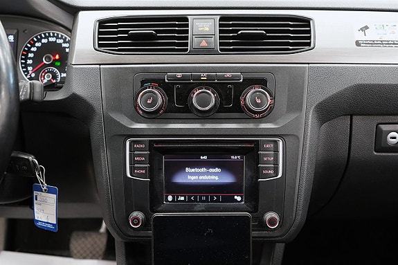 Volkswagen Caddy Maxi 20 of 26