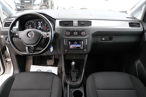 Volkswagen Caddy Maxi 11 of 24