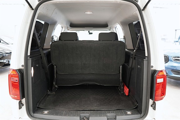 Volkswagen Caddy Maxi 14 of 24