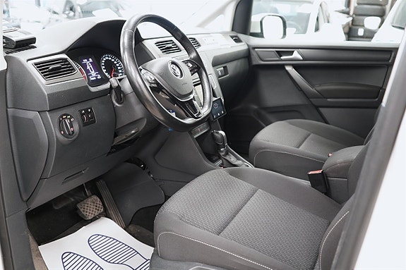Volkswagen Caddy Maxi 9 of 26