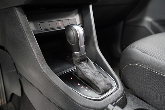 Volkswagen Caddy Maxi 19 of 24