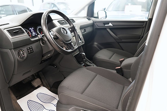 Volkswagen Caddy Maxi 9 of 24