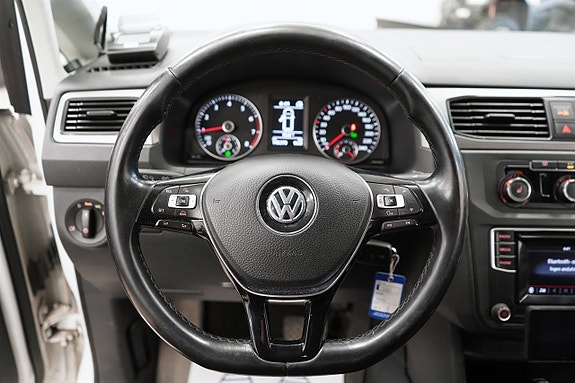 Volkswagen Caddy Maxi 18 of 26