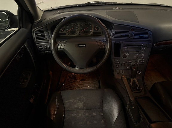Volvo S60 13 of 17