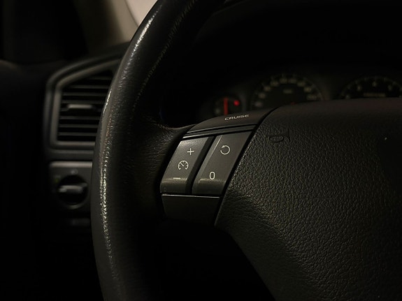 Volvo S60 11 of 17