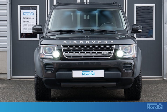Land Rover Discovery 3 of 5