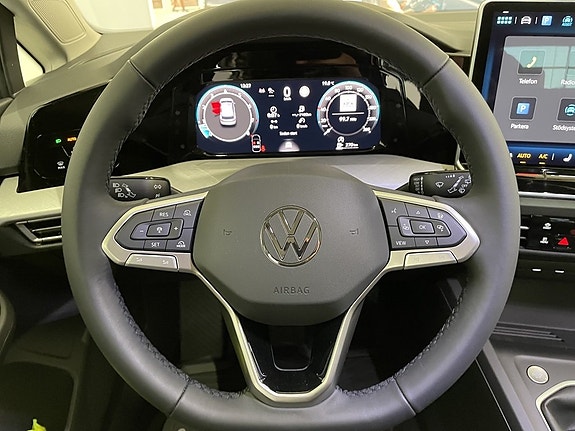 Volkswagen Golf I 14 of 19