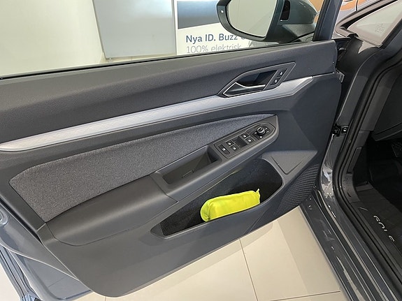 Volkswagen Golf I 10 of 19