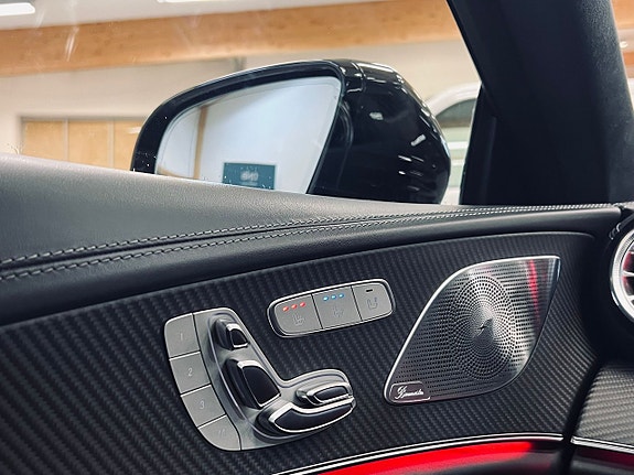 Mercedes-Benz AMG GT Coupe 24 of 30