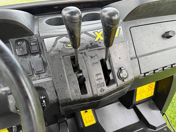 John Deere 590i XUV UTV 12 of 12