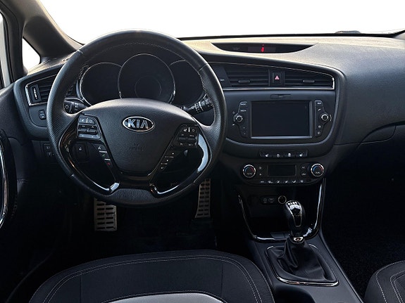 Kia Ceed 5 of 7