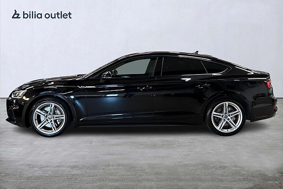 Audi A5 9 of 30