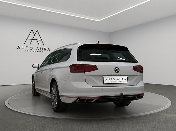 Volkswagen Passat 6 of 22
