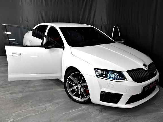 Skoda Octavia RS 4 of 5