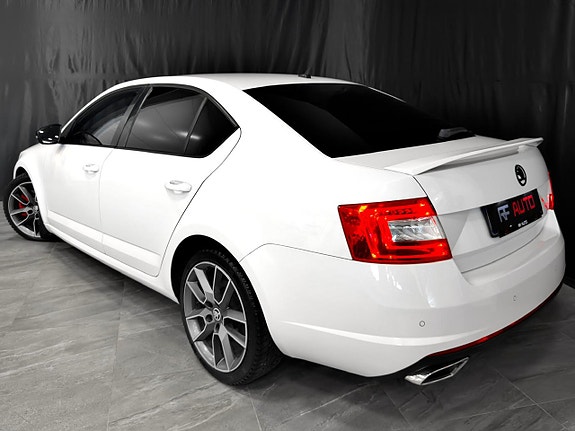 Skoda Octavia RS 11 of 30
