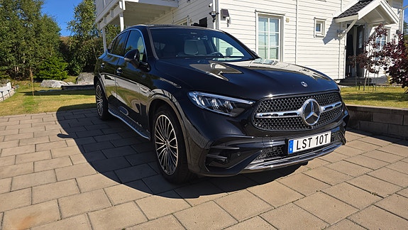 Mercedes-Benz GLC220 d 7 of 17
