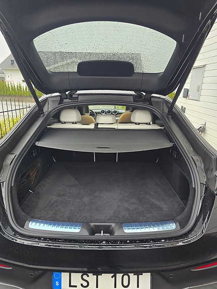 Mercedes-Benz GLC220 d 11 of 17