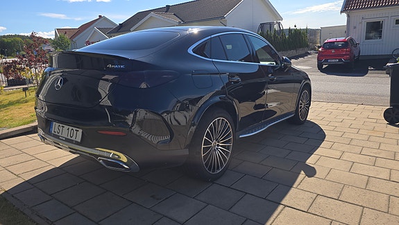 Mercedes-Benz GLC220 d 6 of 17