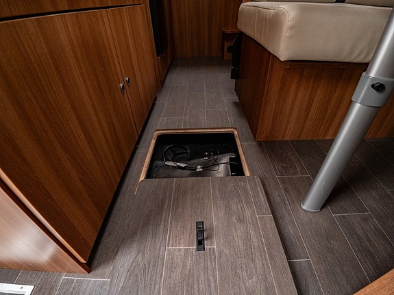 Eura Mobil Activa One 690 HB *Truma *Solcell *Dubbelgolv 12 of 21
