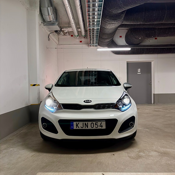 Kia Rio 4 of 13