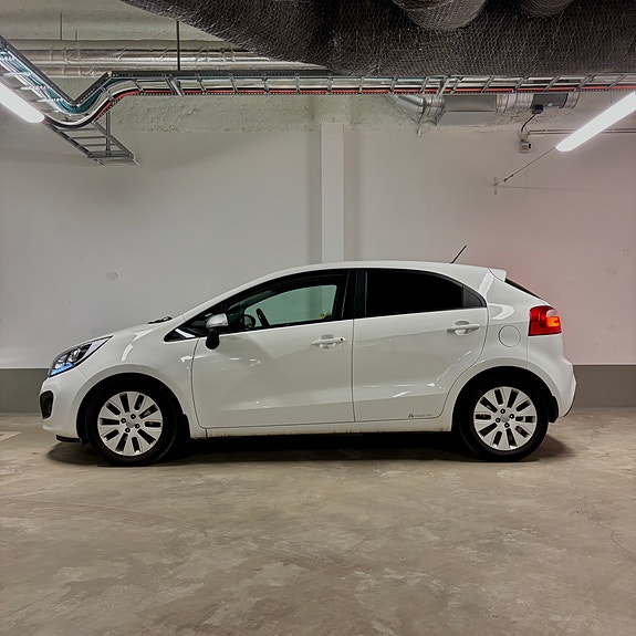 Kia Rio 3 of 13