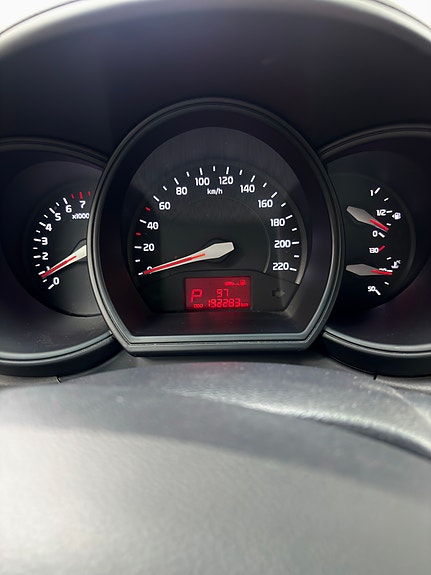 Kia Rio 12 of 13