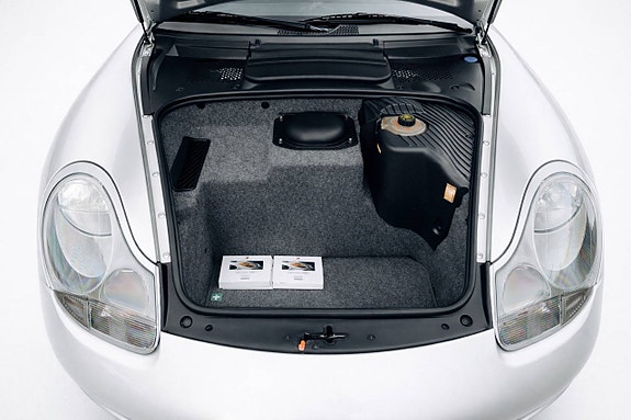 Porsche 911 Carrera 4 9 of 19