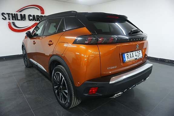 Peugeot 2008 3 of 5