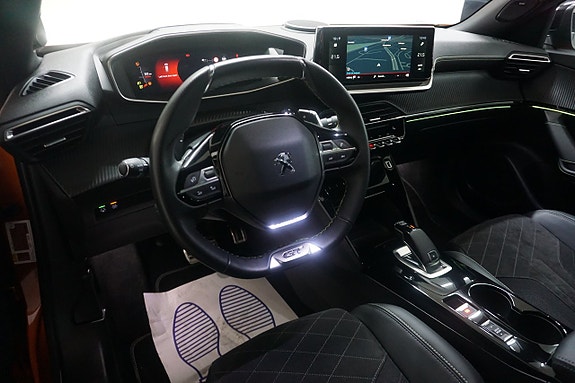Peugeot 2008 12 of 29