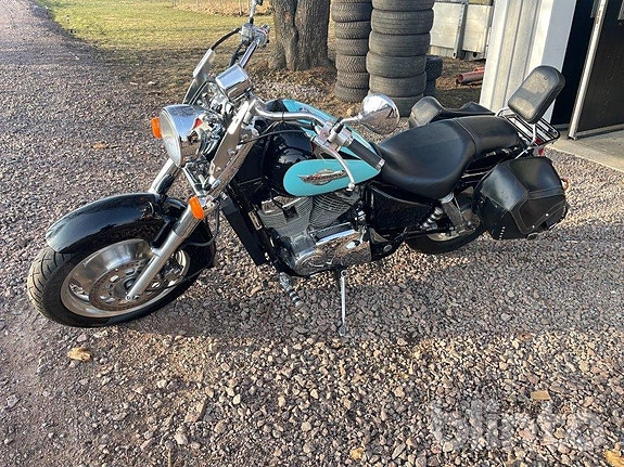 Honda Powersports VT1100C Shadow 1.1