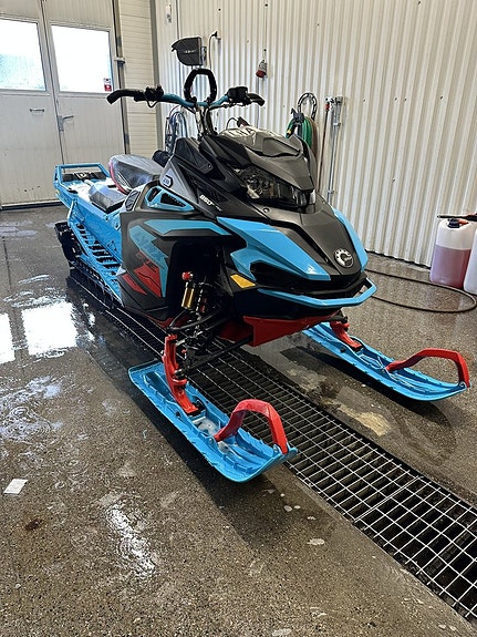 Lynx Boondocker RE3700 850 E-TEC Sommarkampanj! 3 of 4