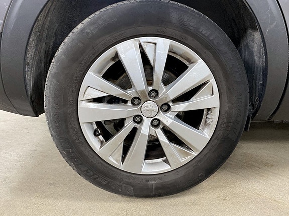 Peugeot 5008 17 of 18