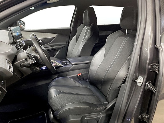 Peugeot 5008 4 of 18