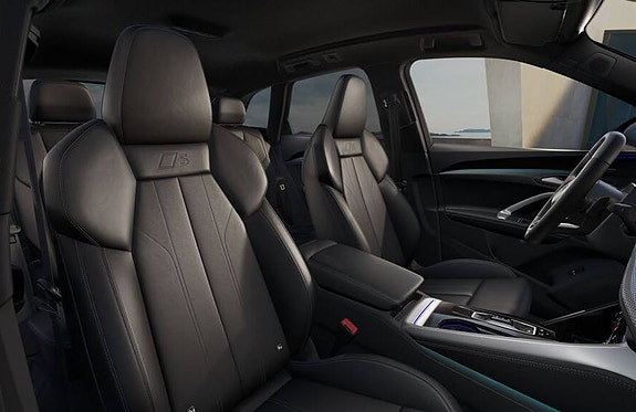 Audi Q5 2 of 3
