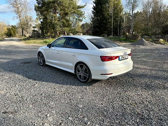 Audi A3 4 of 10