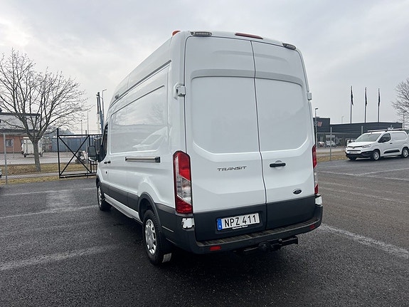 Ford Transit 11 of 11