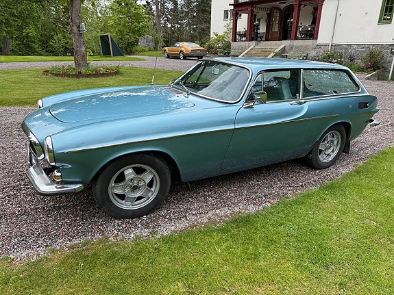 Volvo 1800ES 3 of 5