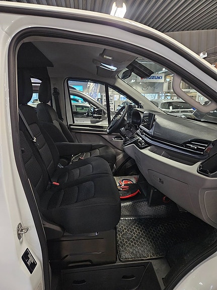 Maxus Deliver 7 14 of 30