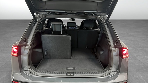 Volkswagen Tayron 12 of 13