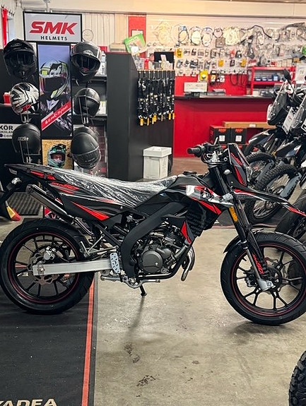 Viarelli Motard SM (klass 1 moped) 4 of 5