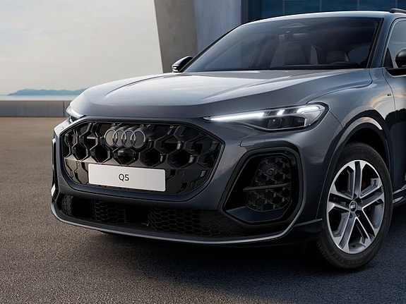 Audi Q5 3 of 5