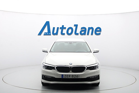 BMW 540i 4 of 5