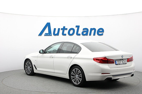 BMW 540i 6 of 27
