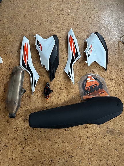 Product image 8 of 8