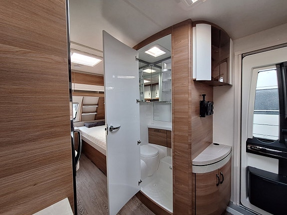 Hobby De luxe 540 UL Långbädd, 1 Ägare, Nytt Tält 14 of 16