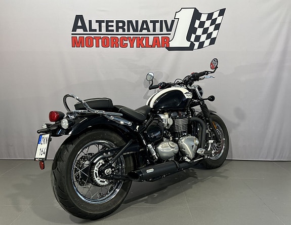 Triumph Bonneville Speedmaster 2 of 5