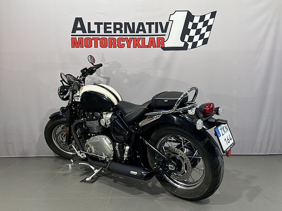 Triumph Bonneville Speedmaster 3 of 5