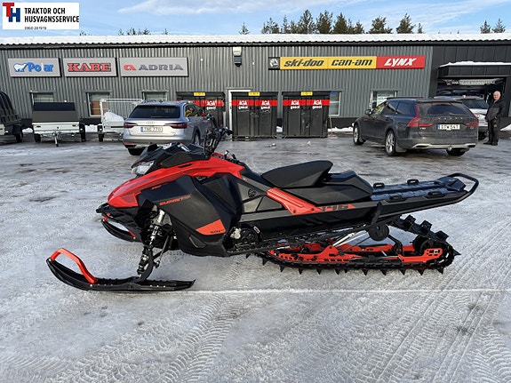 Ski-Doo Summit SP 146 850 El-start -21 2 of 8