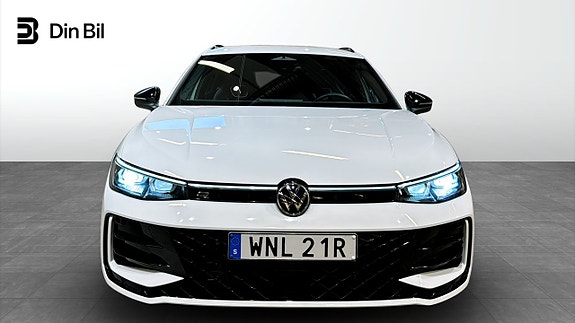 Volkswagen Passat 4 of 5